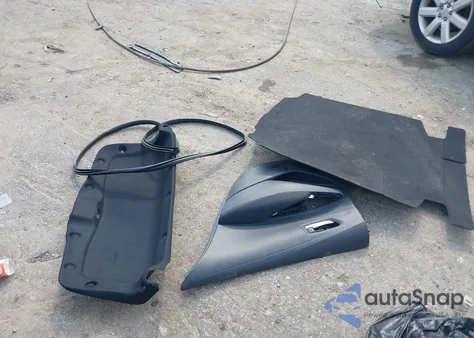 2021 Toyota Corolla Le z USA, uszkodzony, nr VIN 5YFEPMAE1MP222609